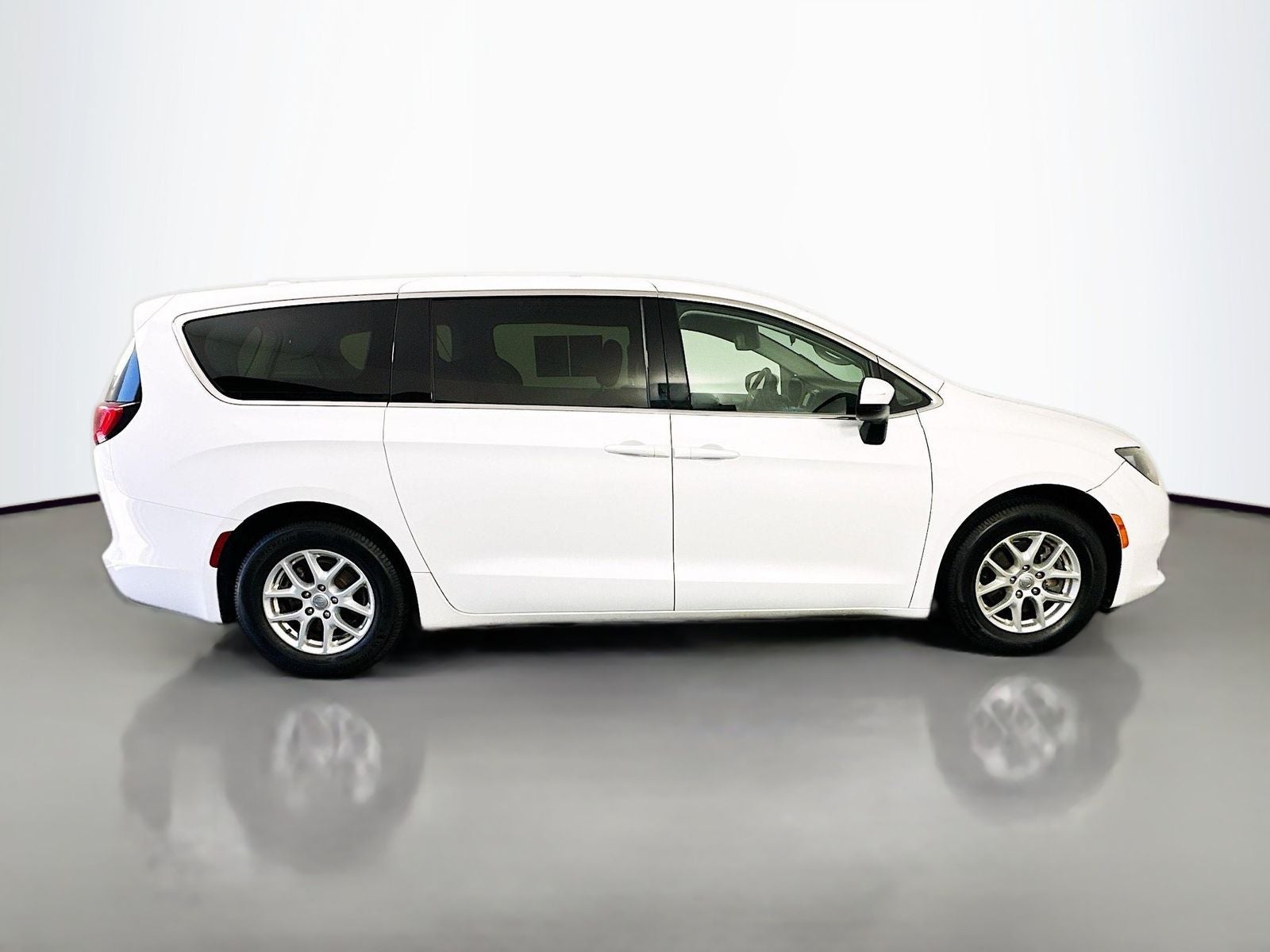 2018 Chrysler Pacifica LX