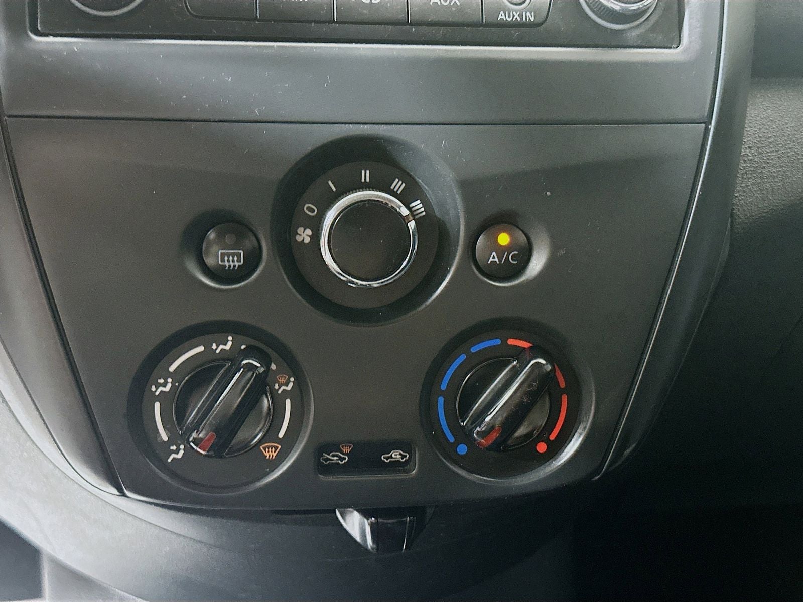 2015 Nissan Versa 1.6 S Plus