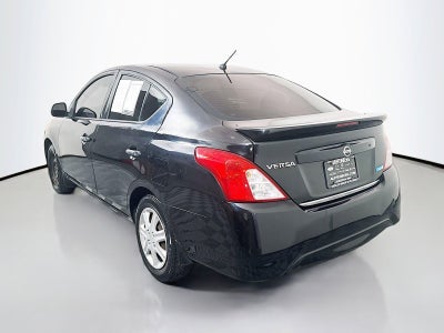 2015 Nissan Versa 1.6 S Plus