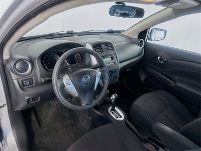 2017 Nissan Versa 1.6 SV