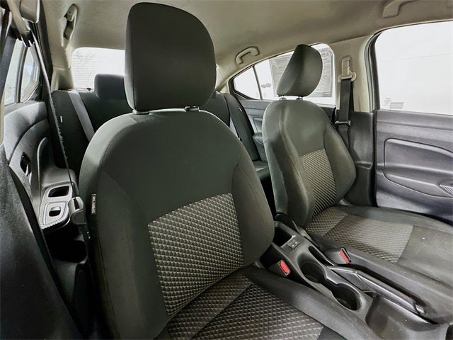 2021 Nissan Versa 1.6 S