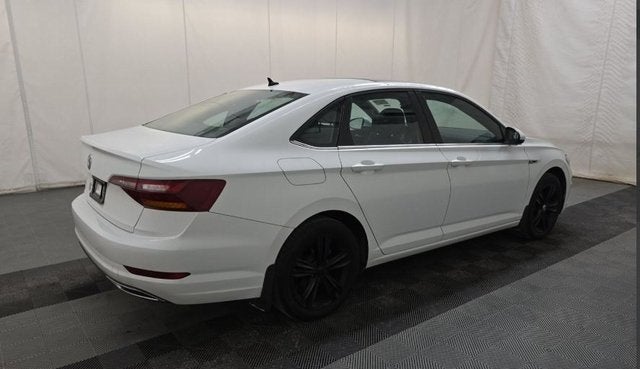 2019 Volkswagen Jetta R-Line