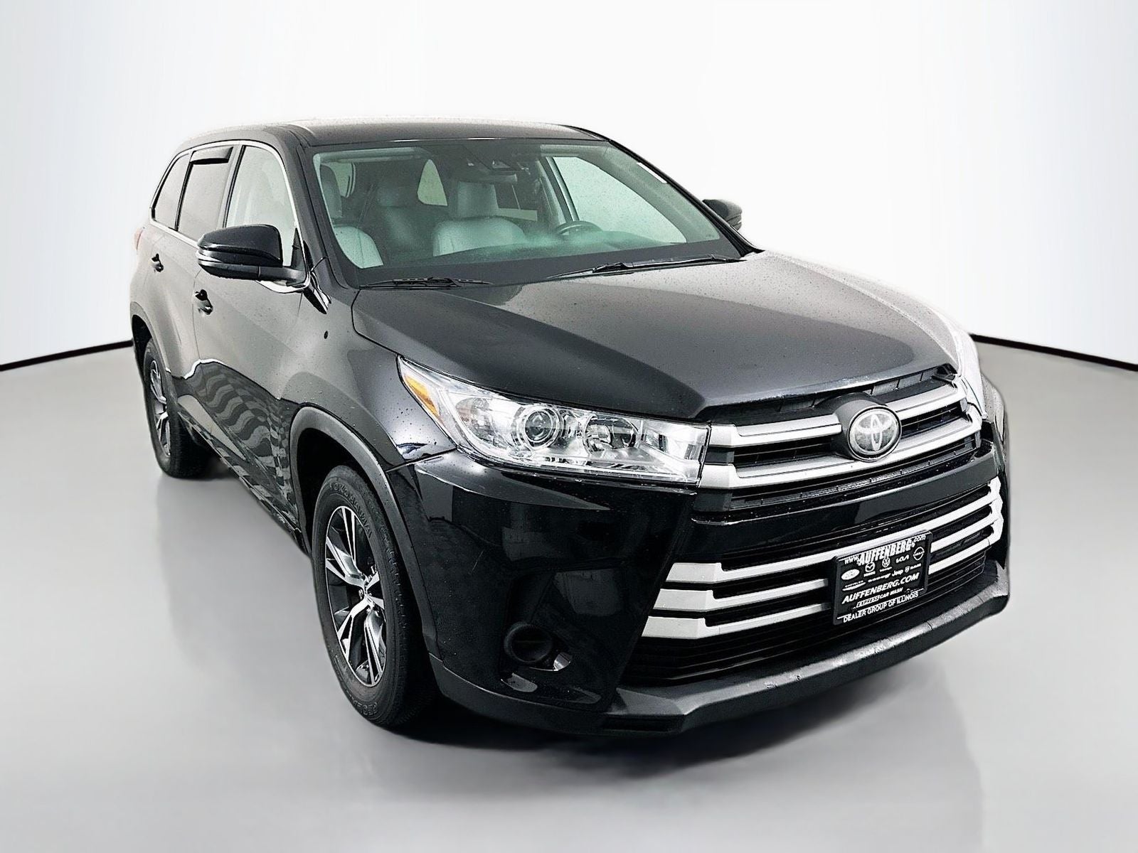 2017 Toyota Highlander LE