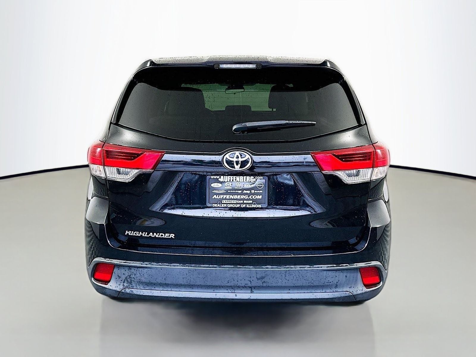 2017 Toyota Highlander LE