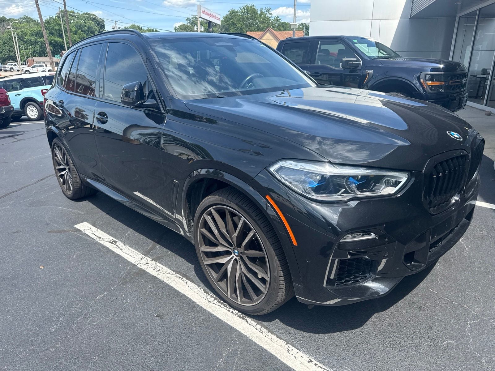 2021 BMW X5 M50i