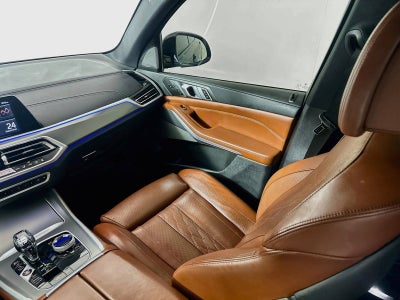 2021 BMW X5 M50i