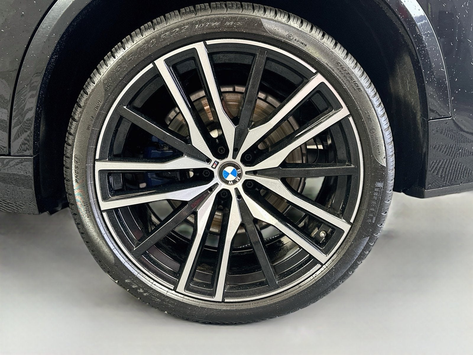 2021 BMW X5 M50i