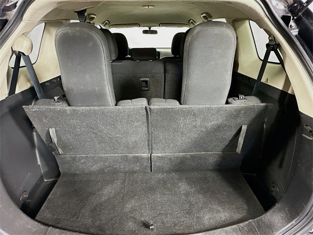 2014 Mitsubishi Outlander ES