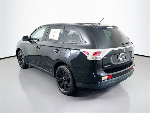 2014 Mitsubishi Outlander ES