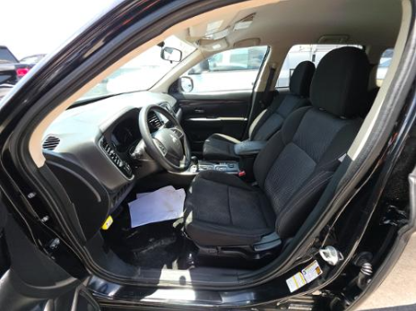 2020 Mitsubishi Outlander ES