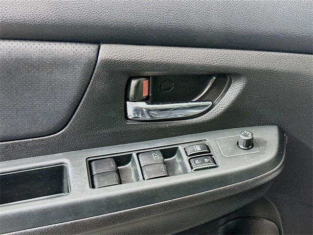 2013 Subaru XV Crosstrek 2.0i Limited