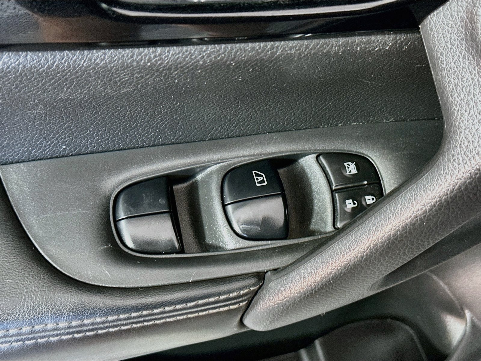 2017 Nissan Rogue Sport SL
