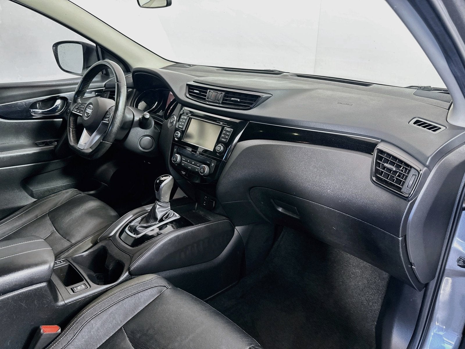 2017 Nissan Rogue Sport SL
