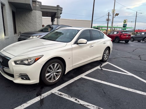 2015 INFINITI Q50 Premium