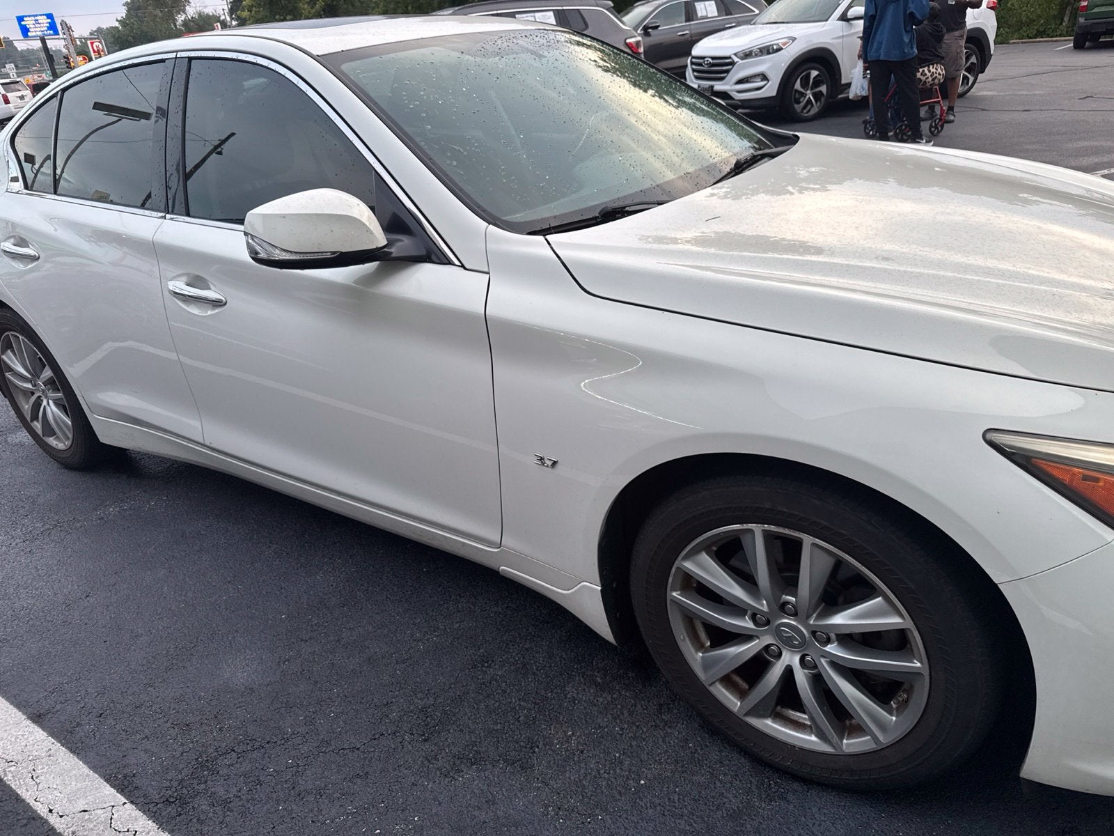 2015 INFINITI Q50 Premium