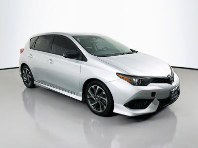 2016 Scion iM Base