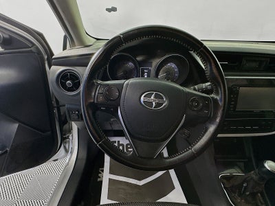 2016 Scion iM Base
