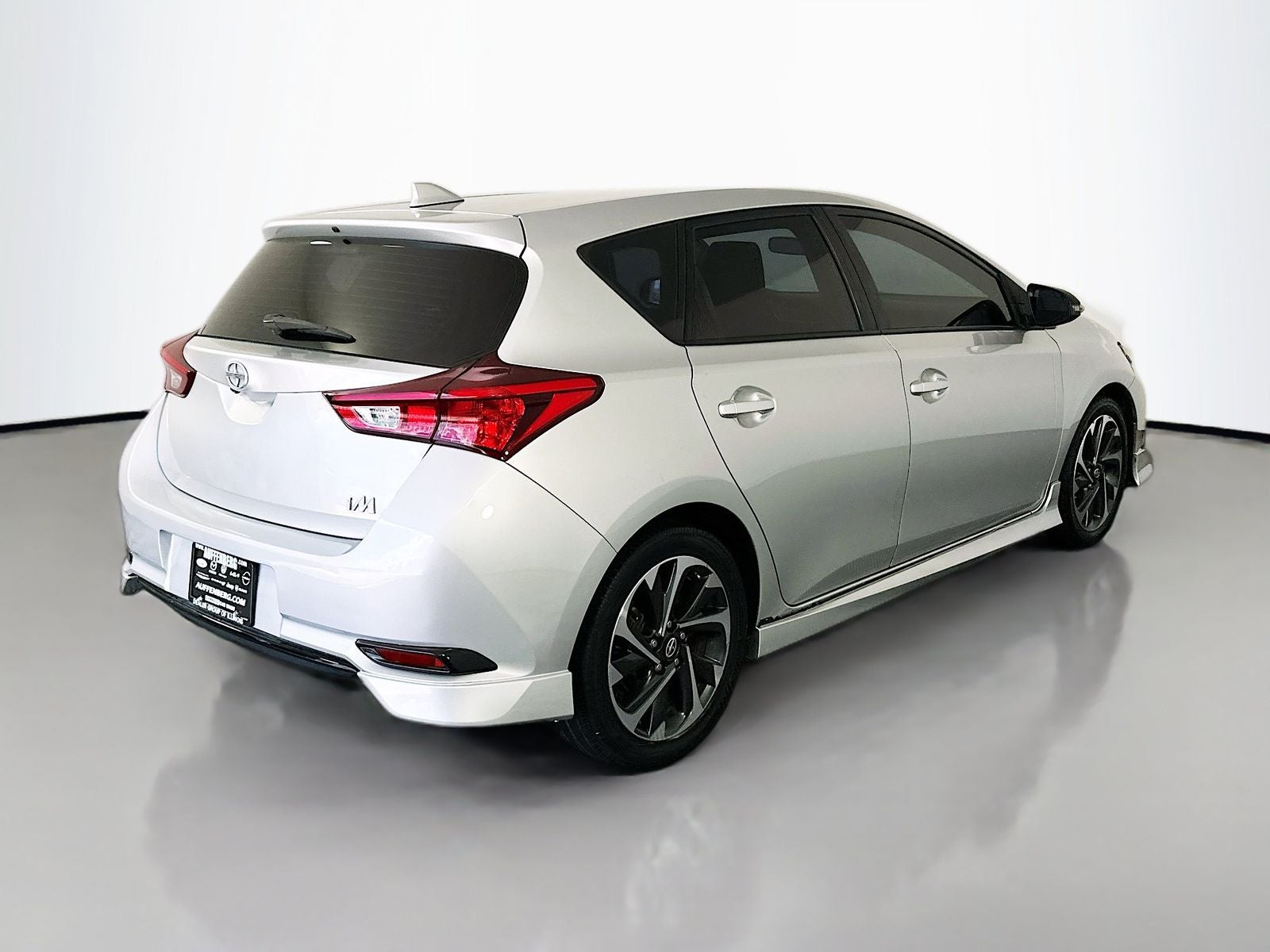 2016 Scion iM Base