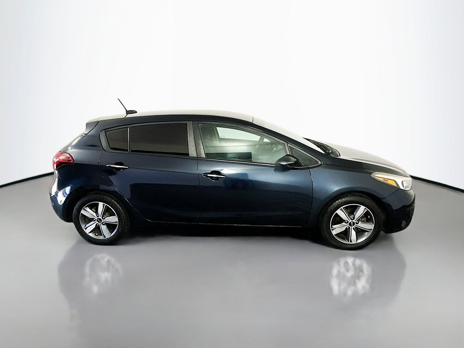 2018 Kia Forte5 LX