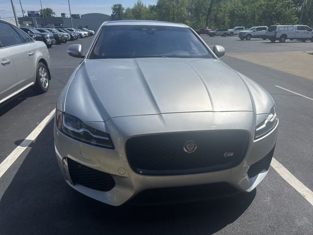 2016 Jaguar XF S