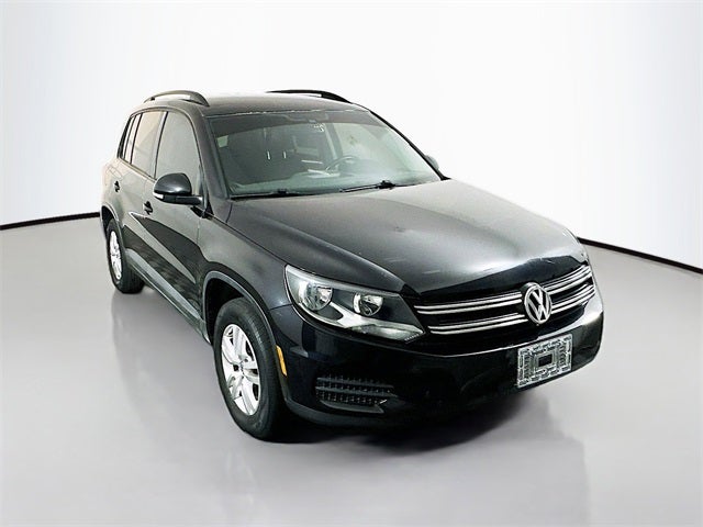 2016 Volkswagen Tiguan S