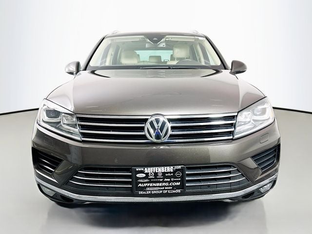 2016 Volkswagen Touareg VR6 FSI Lux