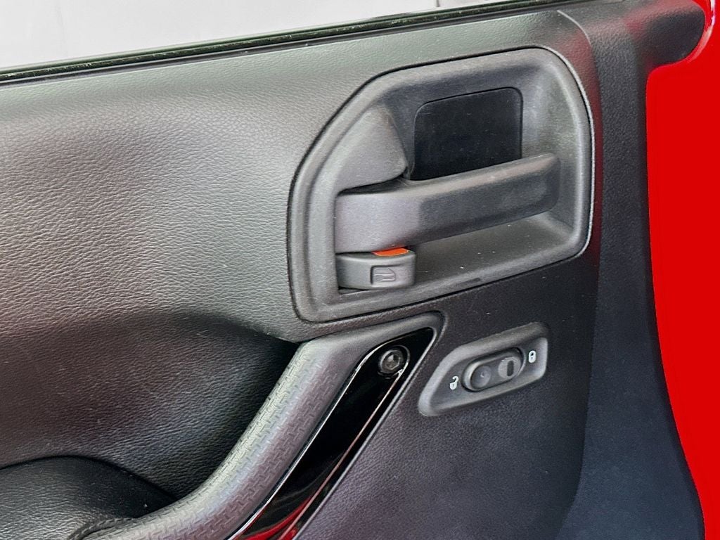 2015 Jeep Wrangler Unlimited Sahara Altitude