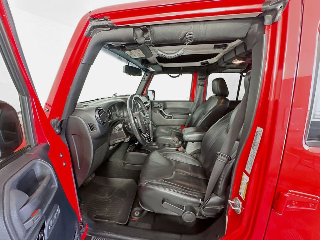 2015 Jeep Wrangler Unlimited Sahara Altitude