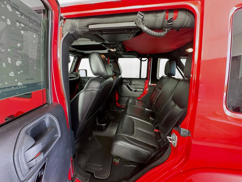 2015 Jeep Wrangler Unlimited Sahara Altitude