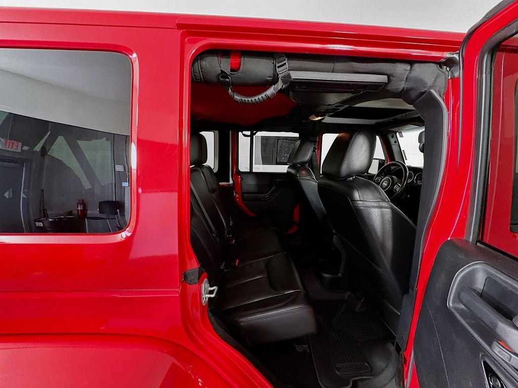 2015 Jeep Wrangler Unlimited Sahara Altitude