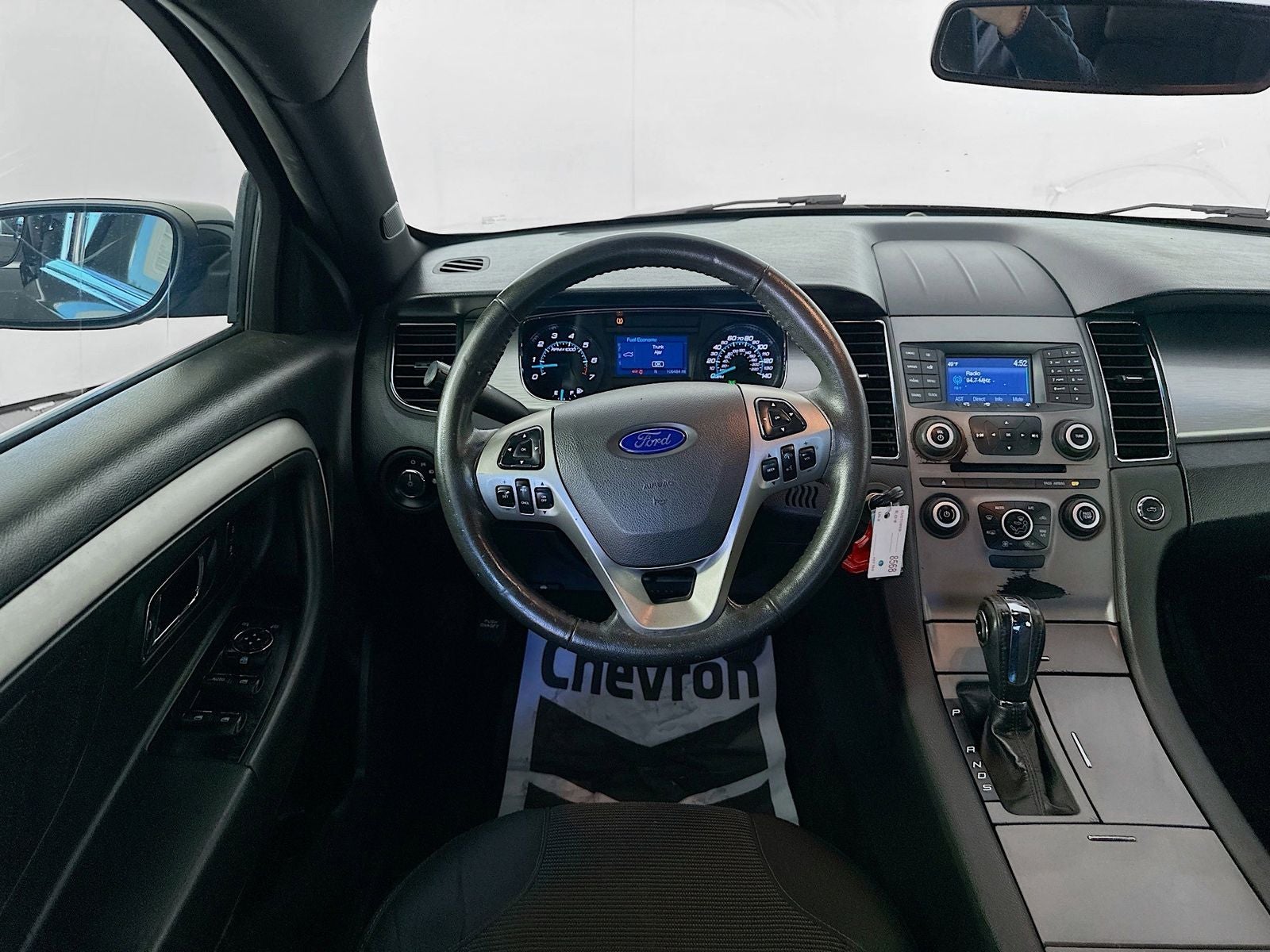 2016 Ford Taurus SEL