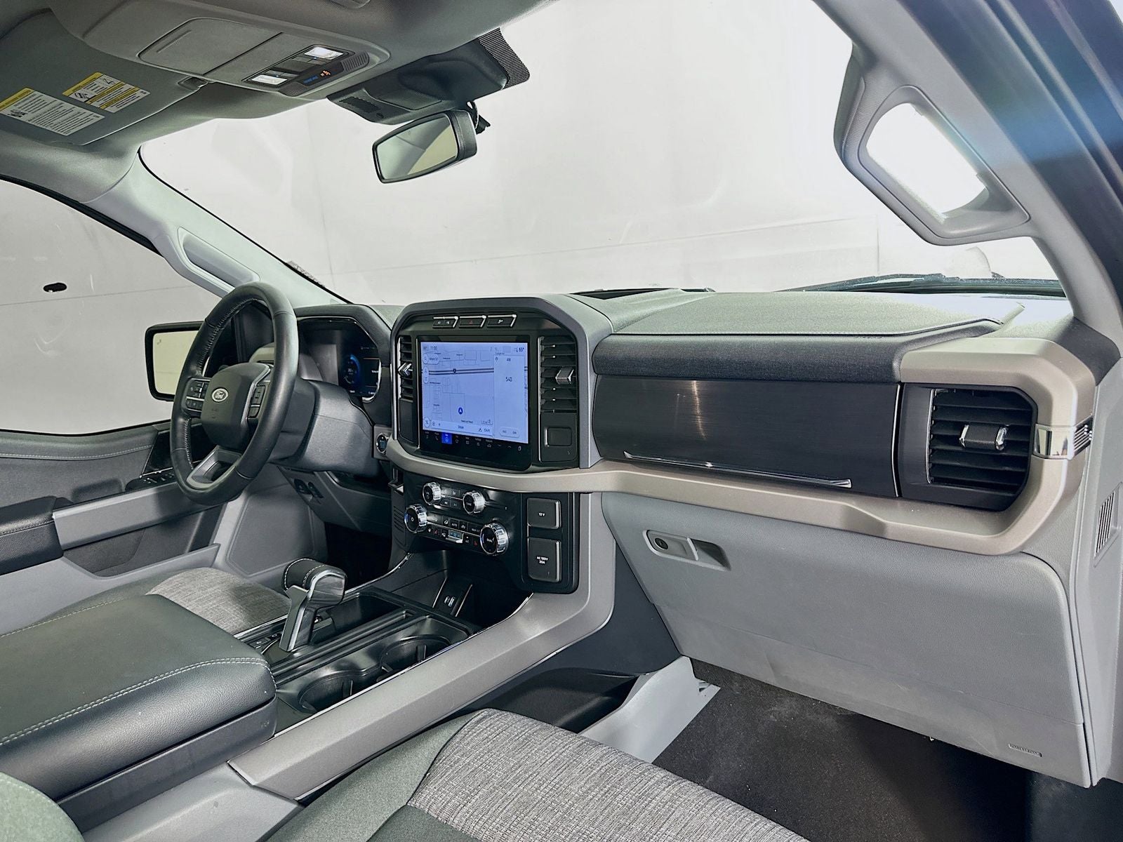 2023 Ford F-150 Lightning XLT