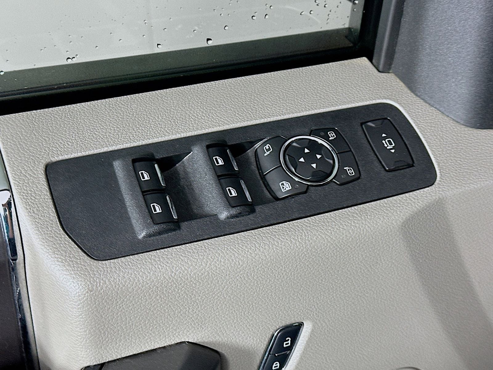 2017 Ford F-250SD XLT