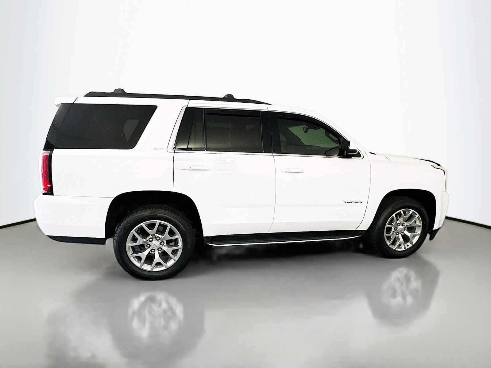 2020 GMC Yukon SLT