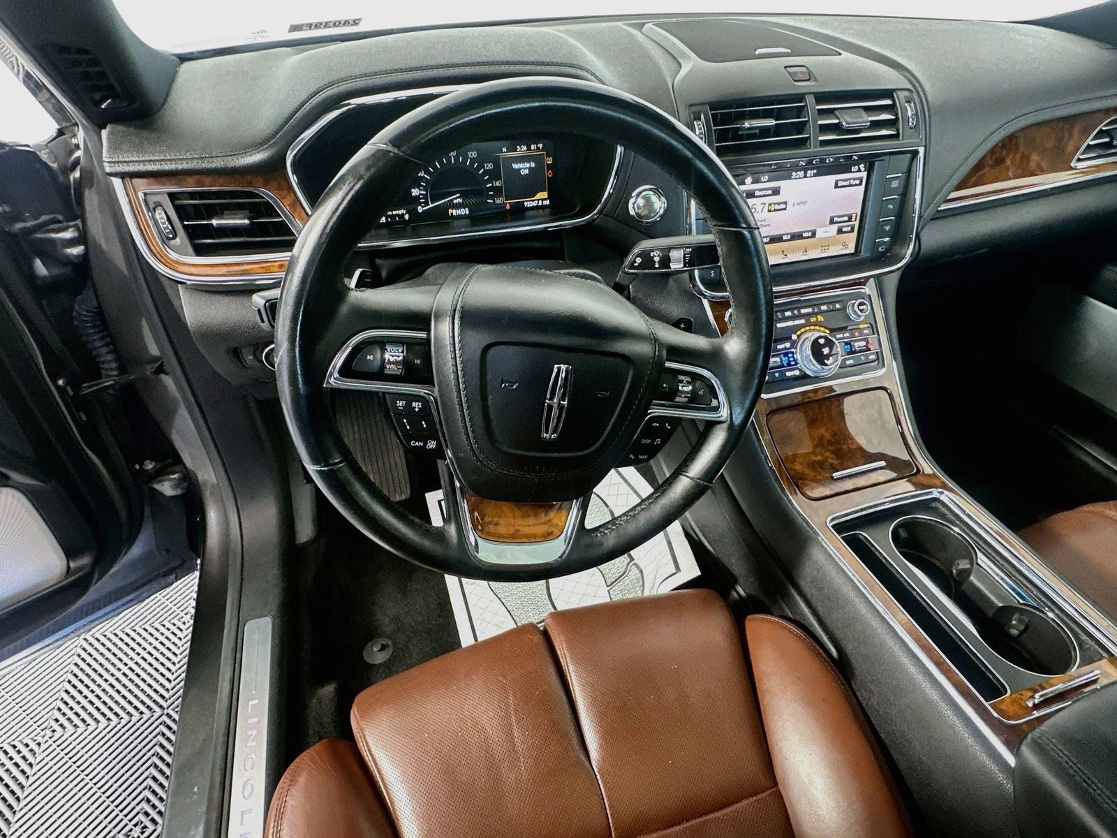 2017 Lincoln Continental Reserve