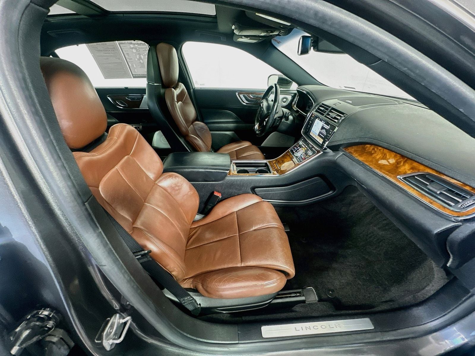 2017 Lincoln Continental Reserve