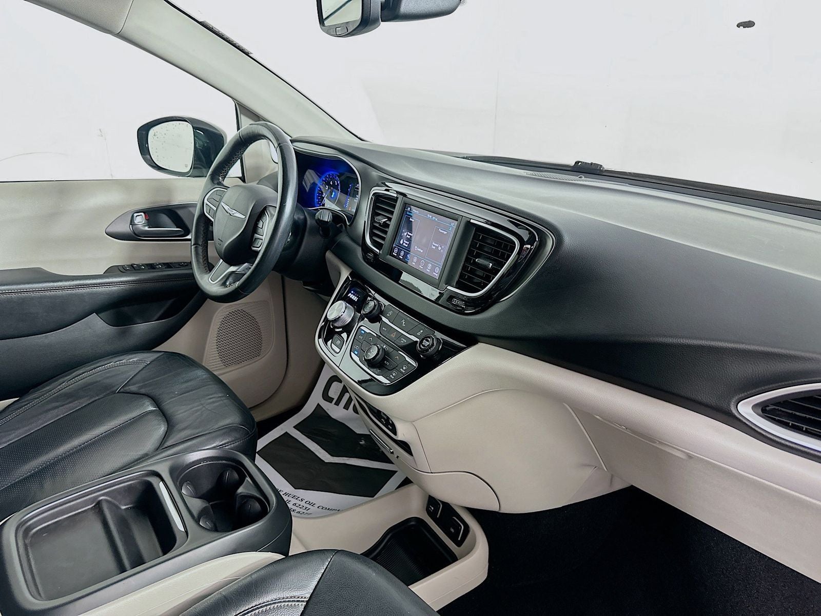 2020 Chrysler Pacifica Touring L