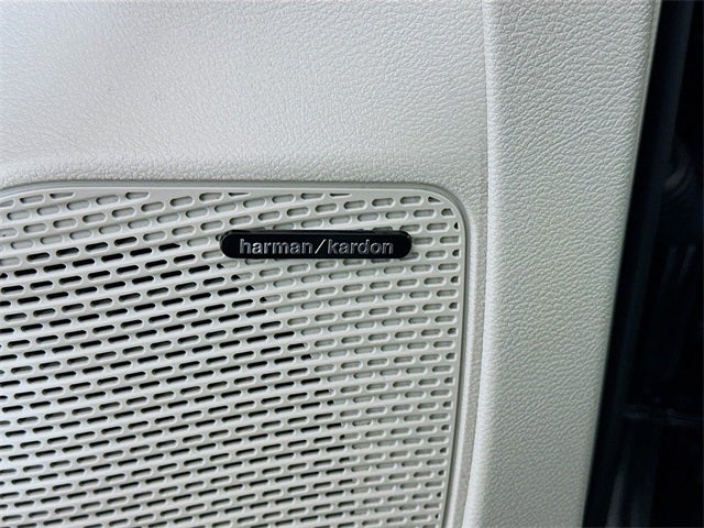 2021 Chrysler Pacifica Hybrid Limited