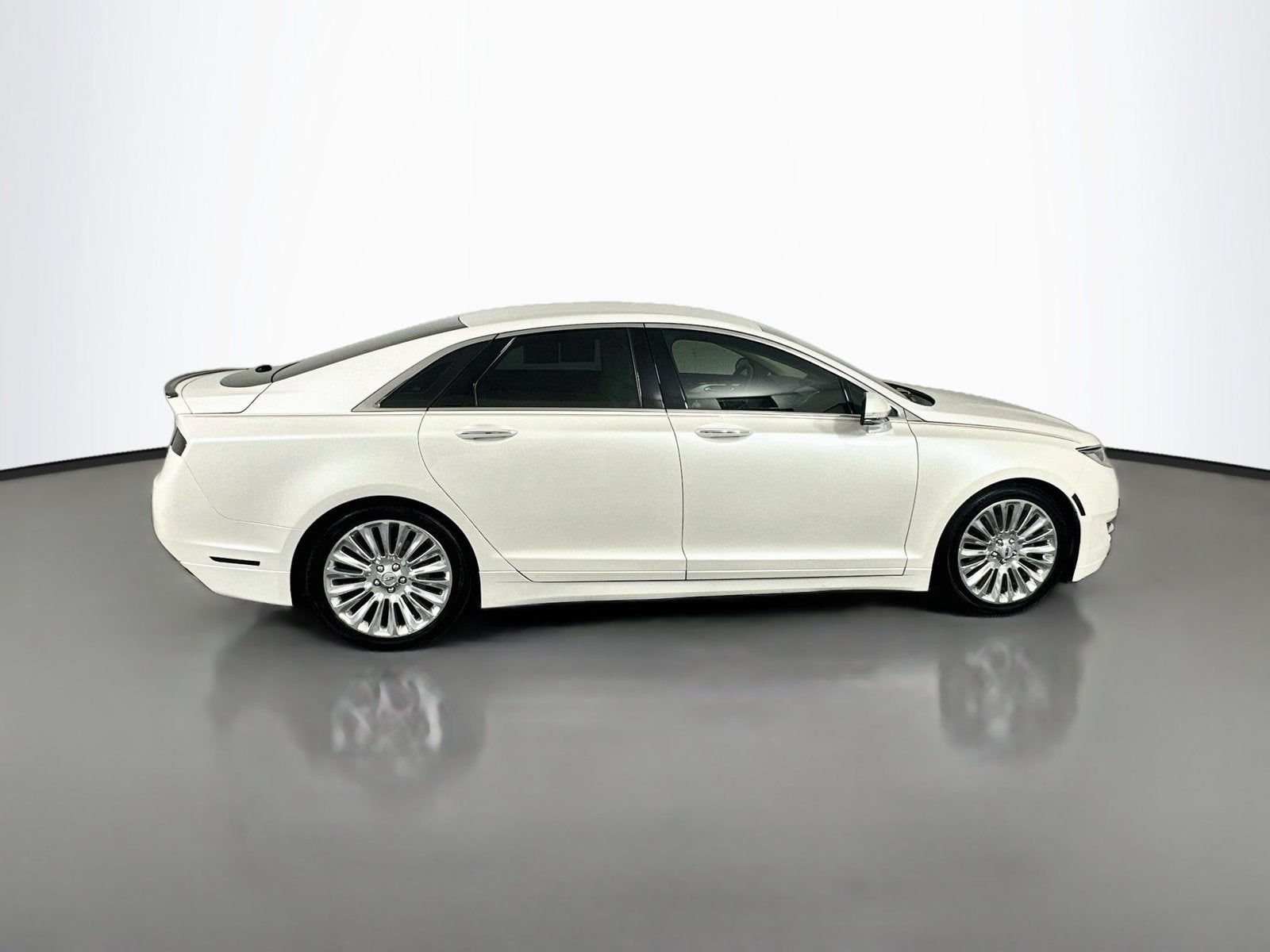 2014 Lincoln MKZ Base