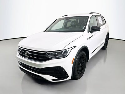 2022 Volkswagen Tiguan 2.0T SE R-Line Black