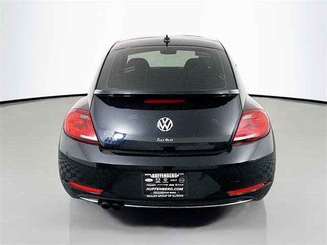 2018 Volkswagen Beetle 2.0T SE