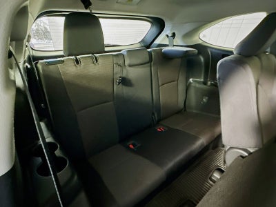 2020 Toyota Highlander LE