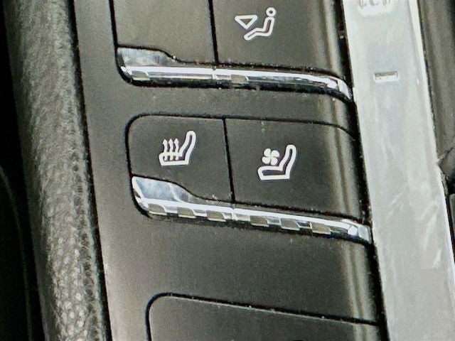 2018 Porsche Macan Base