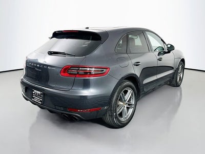 2018 Porsche Macan Base