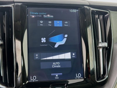 2020 Volvo XC60 T5 Momentum