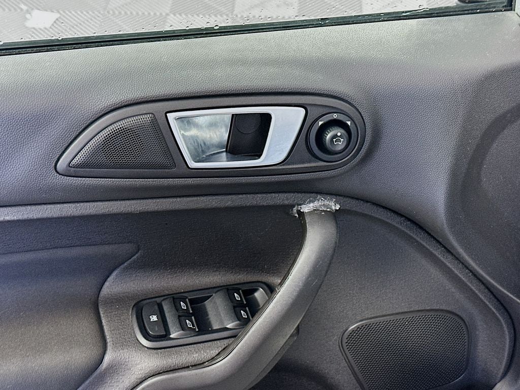 2015 Ford Fiesta SE