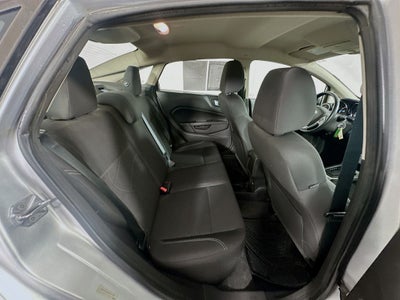 2015 Ford Fiesta SE
