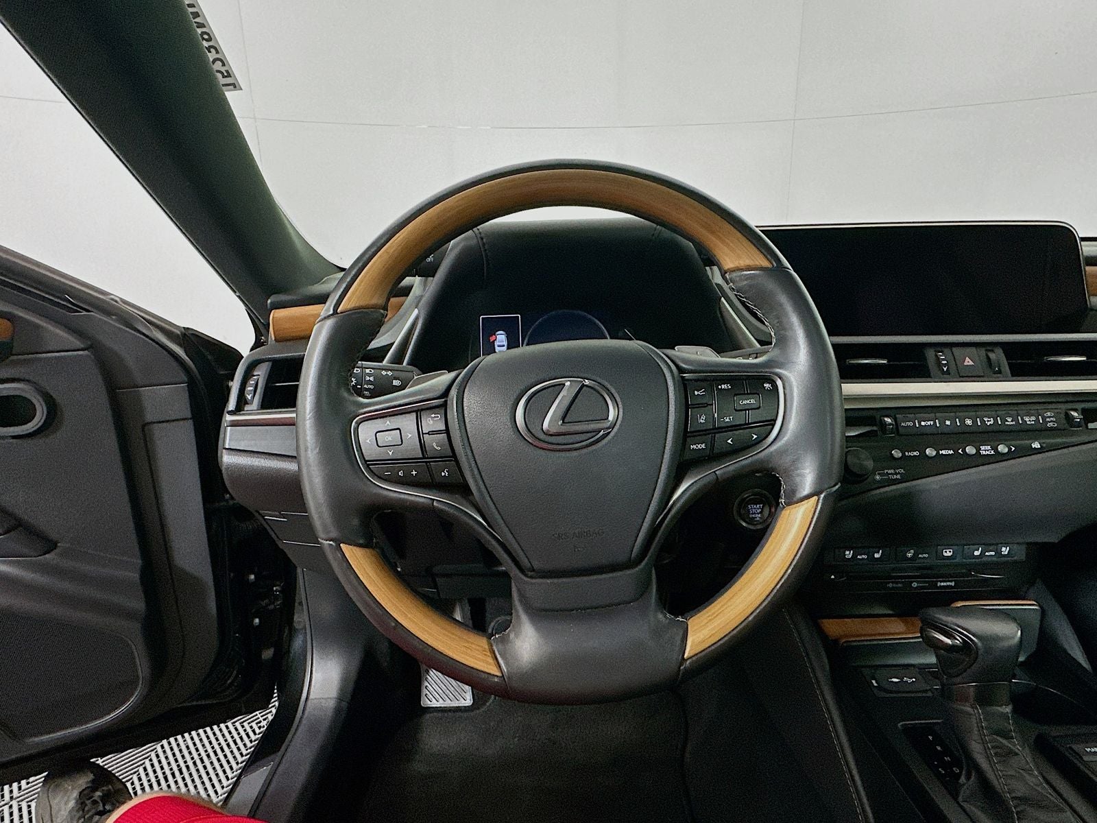 2020 Lexus ES 350 Luxury