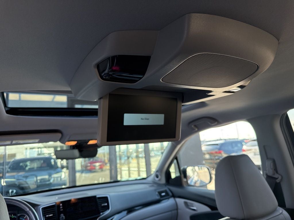 2019 Honda Pilot Touring 8 Passenger