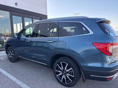 2019 Honda Pilot Touring 8 Passenger